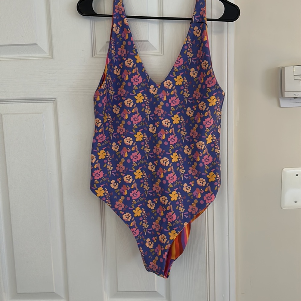 Skatie reversible one-piece bathing suit. Size XL. NWT